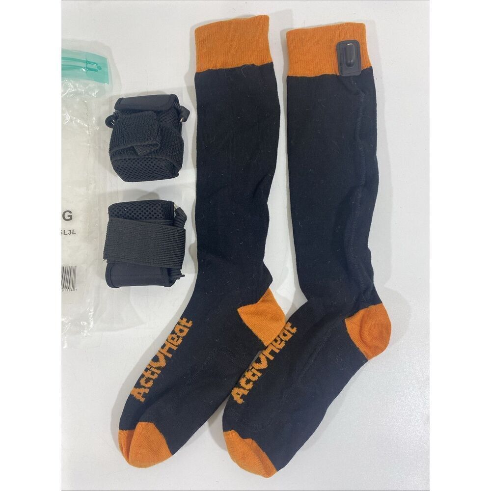 Brookstone Unisex ActivHeat Battery Heated Wool Sock Liners Size Large New Open